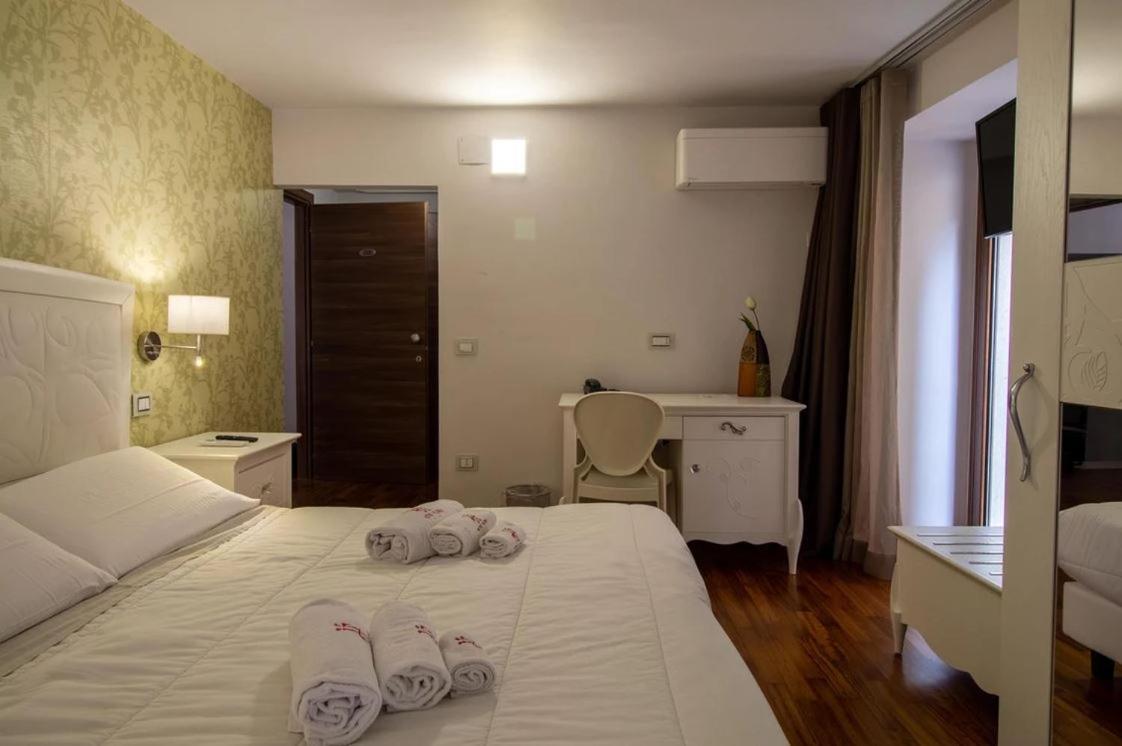 Porta Nazionale Dependance Bed & Breakfast Noto Exterior foto