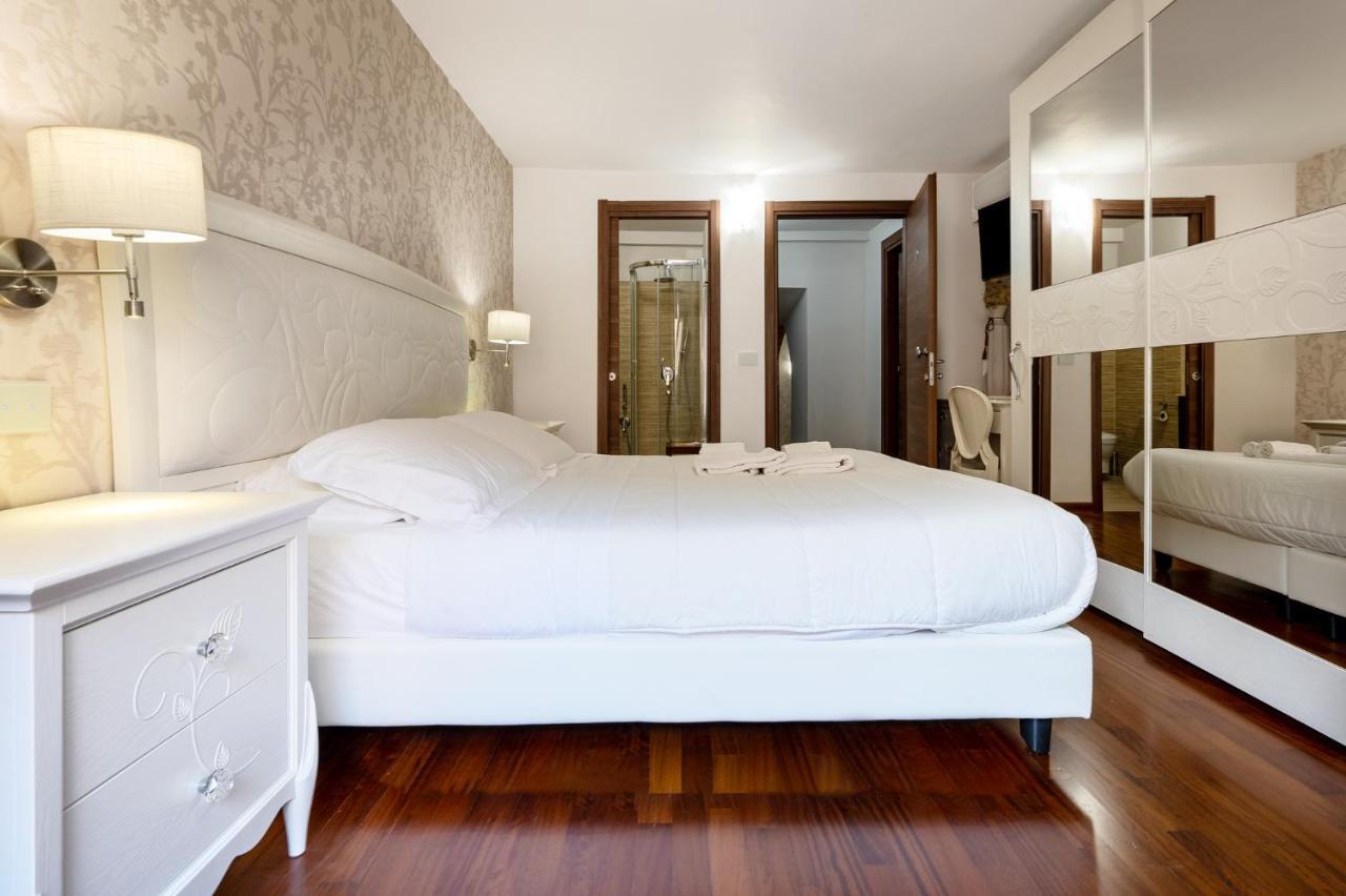 Porta Nazionale Dependance Bed & Breakfast Noto Exterior foto