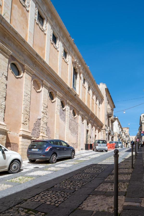 Porta Nazionale Dependance Bed & Breakfast Noto Exterior foto