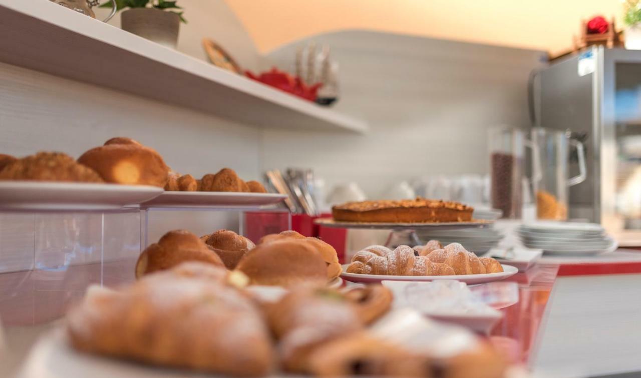 Porta Nazionale Dependance Bed & Breakfast Noto Exterior foto